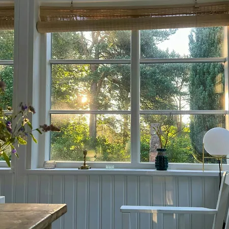 Holiday home Originalt 1930'er Traehus Naer Rude Odder